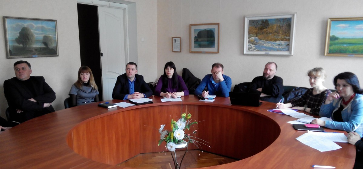 Експертні зустрічі на тему "Утворення в Україні молодіжних центрів" 31 березня 2016 року