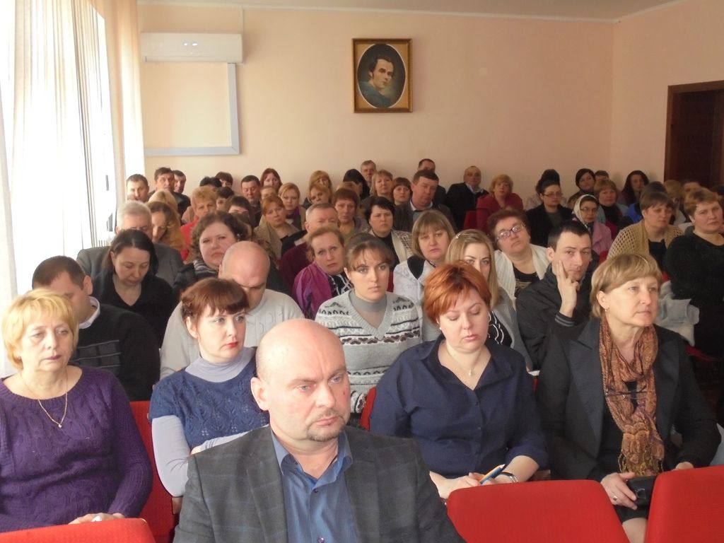 Семінар-тренінг "Основні засади реформування державної служби та служби в органах місцевого самоврядування" у Новгород-Сіверському районі 8 квітня 2016року.