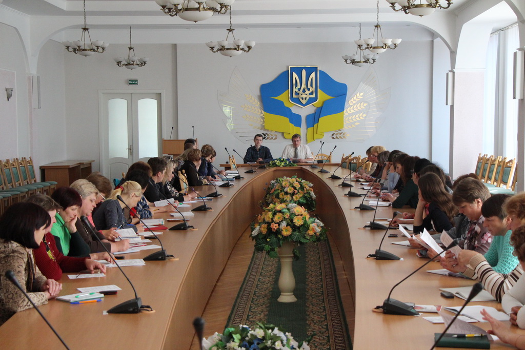 Володимир Бойко відкриває другу сесію навчання секретарів сільських, селищних, міських рад проходить в Центрі підвищення кваліфікації кадрів 16 травня 2016 р.