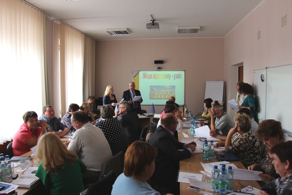 В Центрі підвищення кваліфікації проходить конкурс місцевих ініціатив