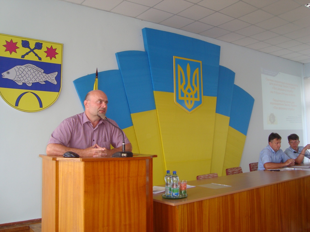 Про державну службу та не лише