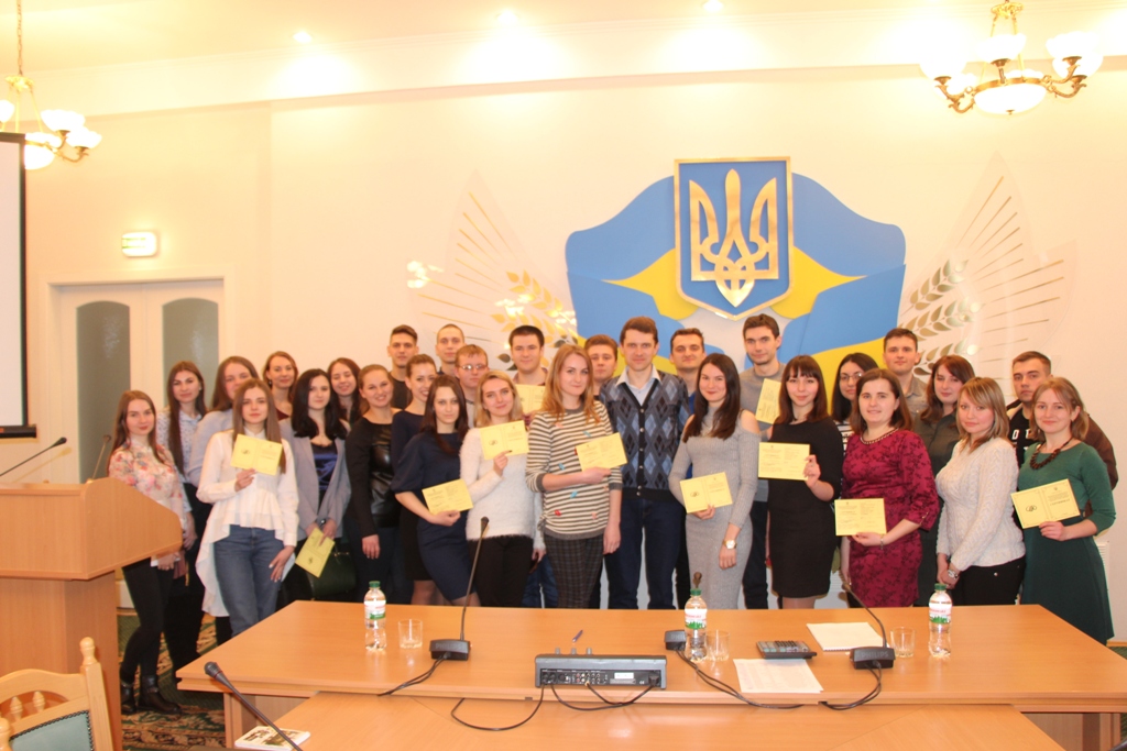 Запрошуємо студентів на навчання з питань публічного управління